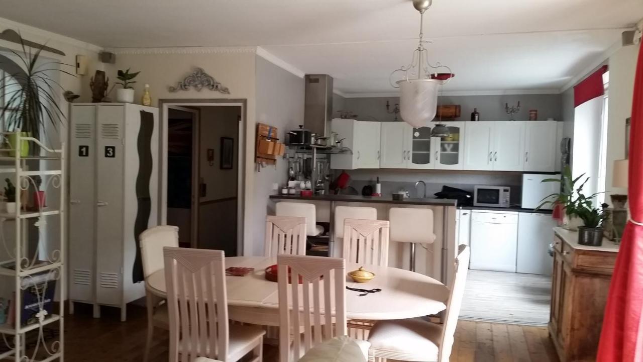 Appartement La Loob Gites De Daumesnil Etage Morlaix Exteriör bild